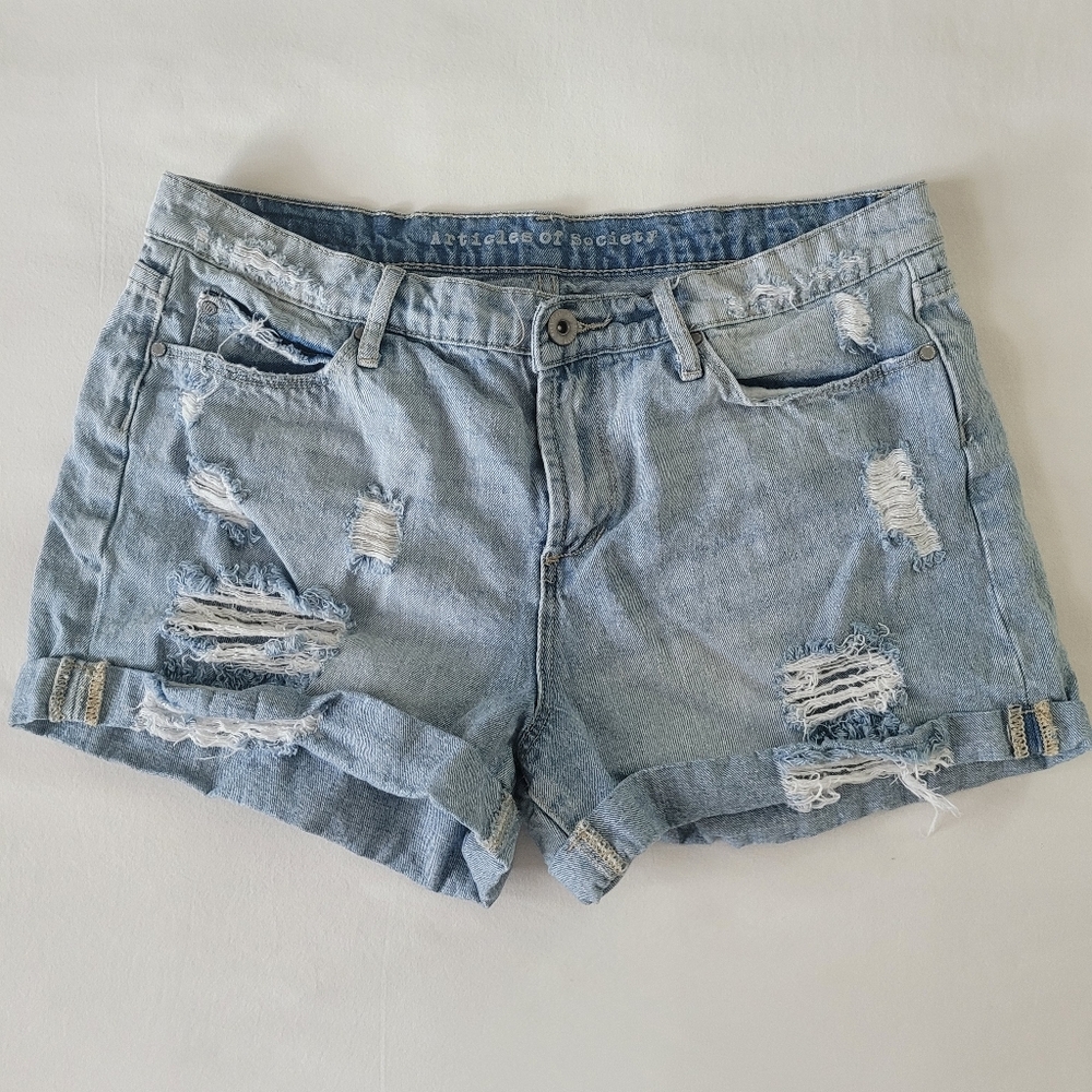 Articles Of Society Light Blue Denim Distressed Jean Shorts Size 28